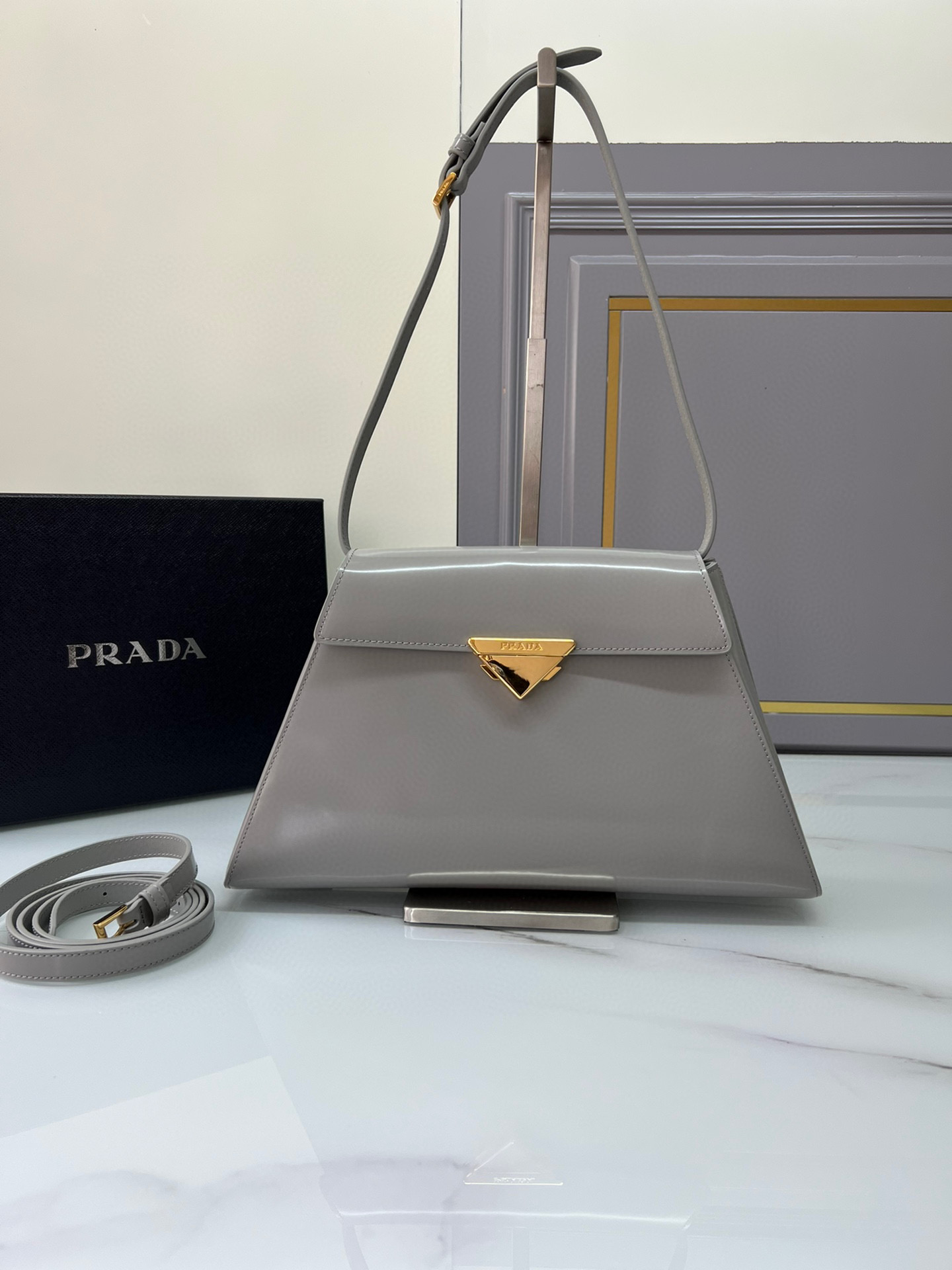 프라다 여자가방 1BD342