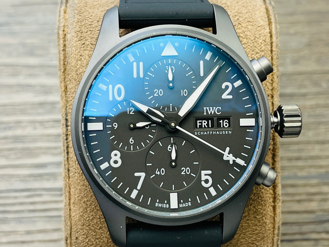 IWC 아이더블유씨 미러급 남자시계