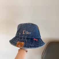 디올 모자