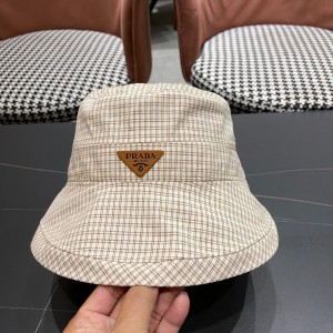 프라* 모자