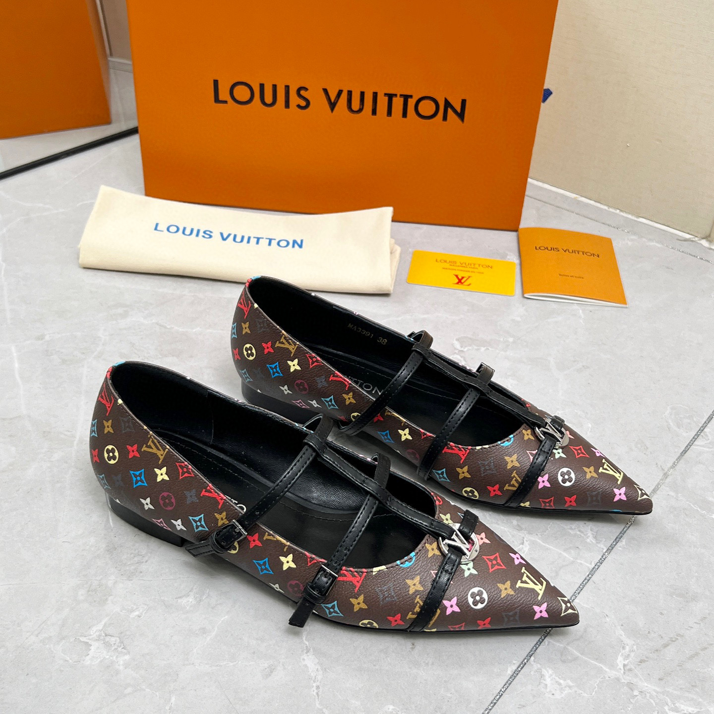 루이비통 여자 구두 1.5cm