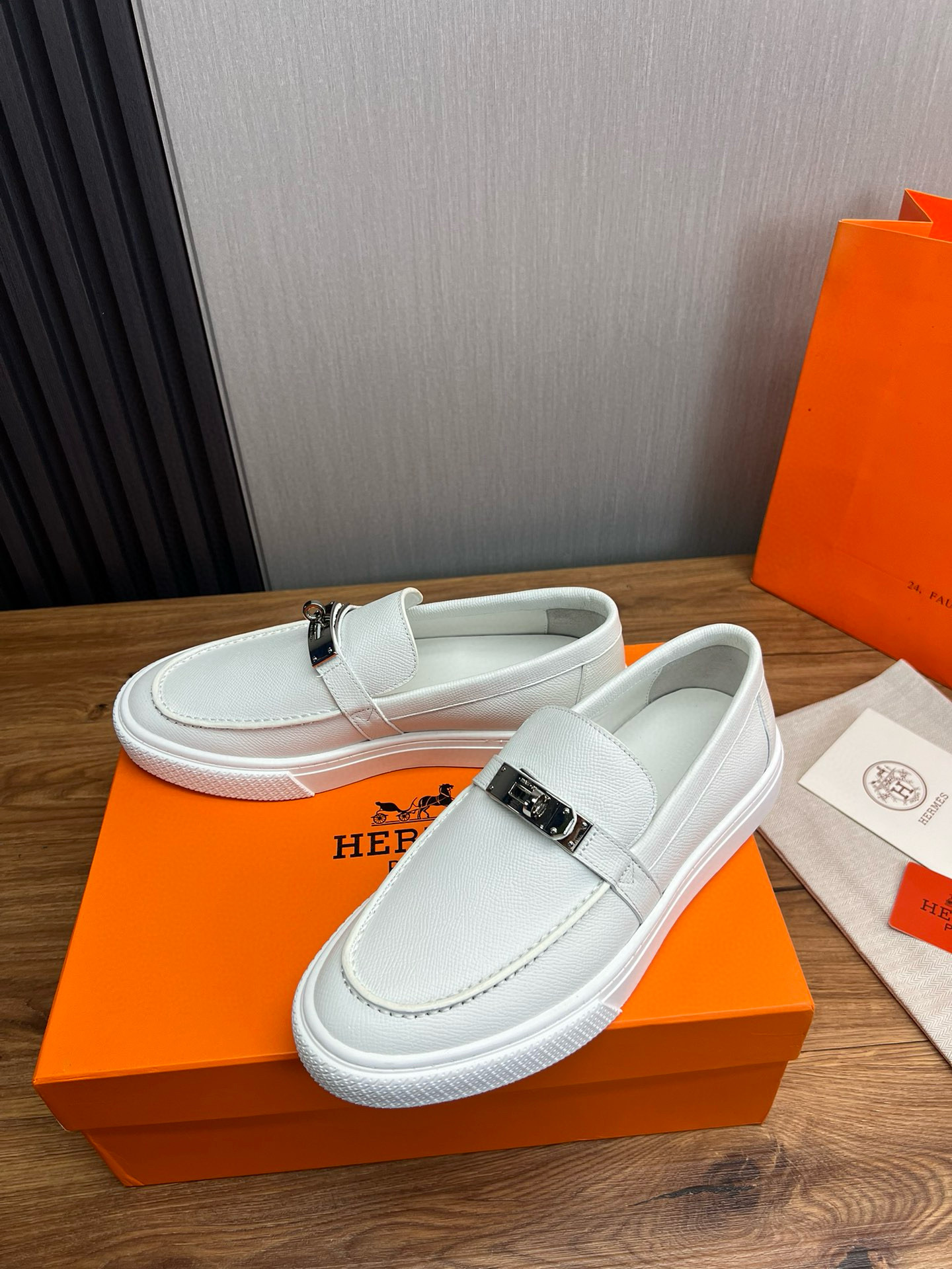 에르메스 남자 신발 운동화 스니커즈