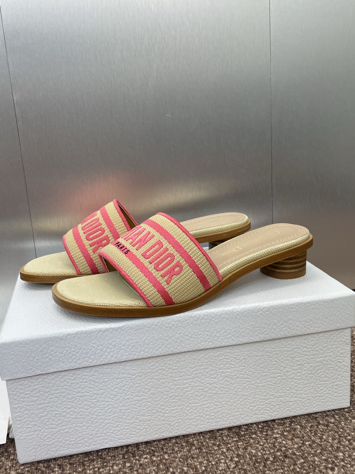 디올 여자 슬리퍼 3cm