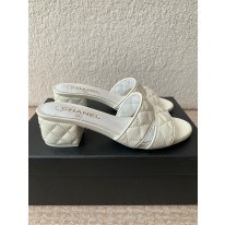 샤넬 여자 슬리퍼