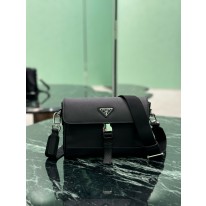 프라다 2VD044 남자가방