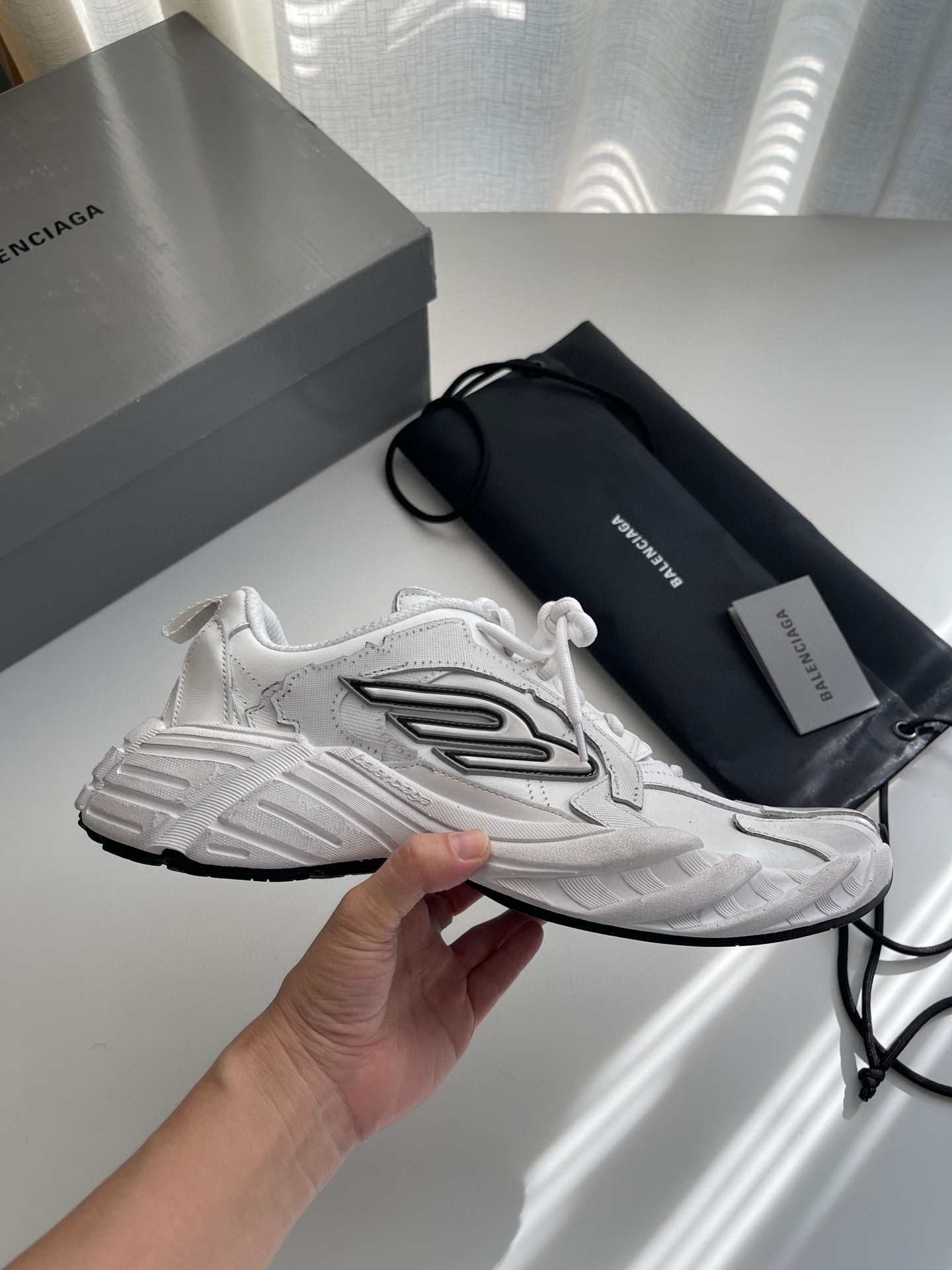 발렌시아가 남녀공용 신발 운동화 스니커즈