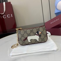 구찌 여자 머니클립 818768