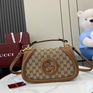 구찌 여자가방 815714