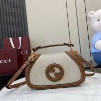 구찌 여자가방 815714