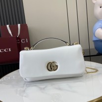 구찌 여자가방 806016
