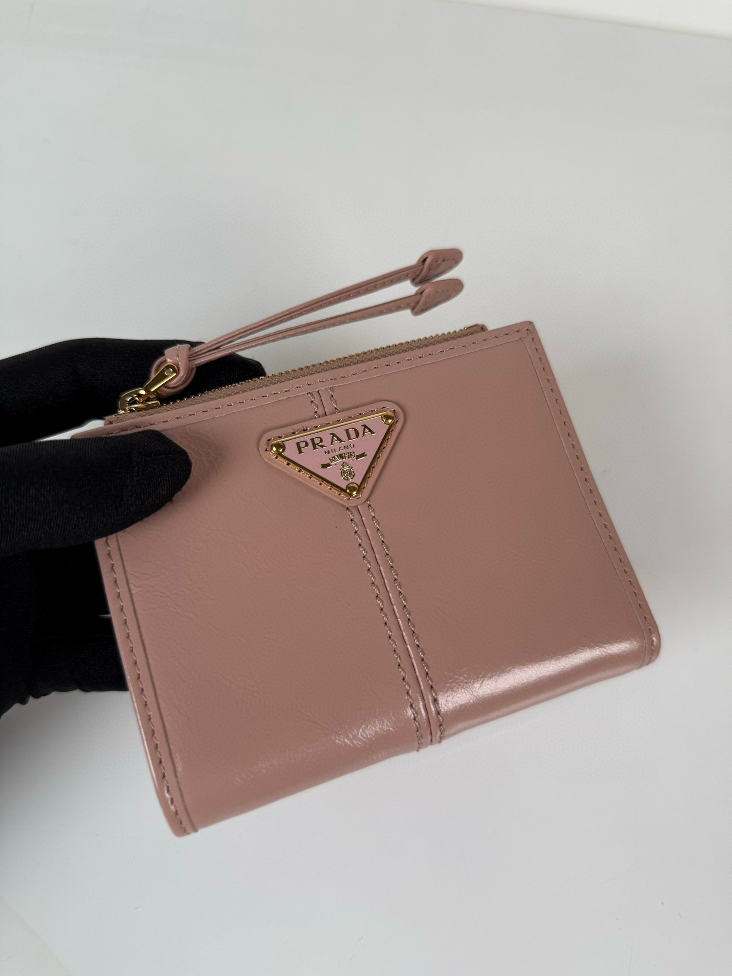 프라다 1ML050 여자 반지갑