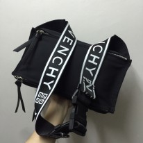 지방시 남자가방