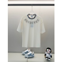 버버리 남자 반팔티
