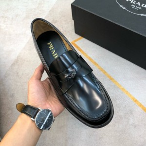 프라다 남자 구두