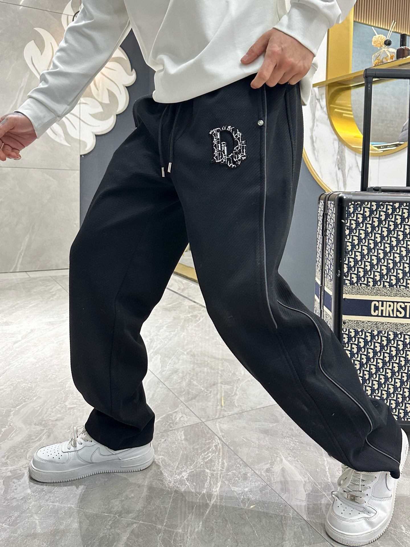 디올 남자 바지