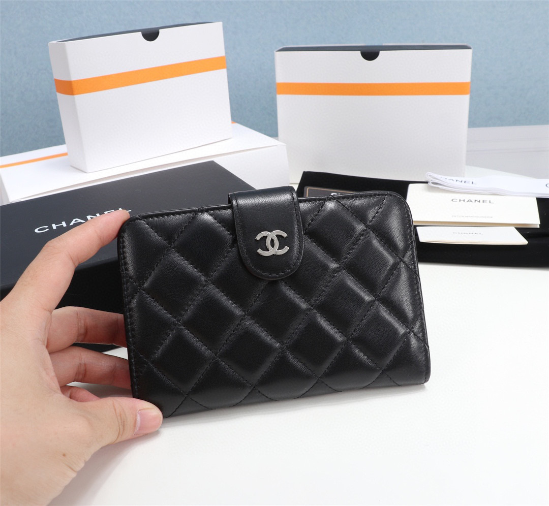 샤넬 A48667 여자 반지갑