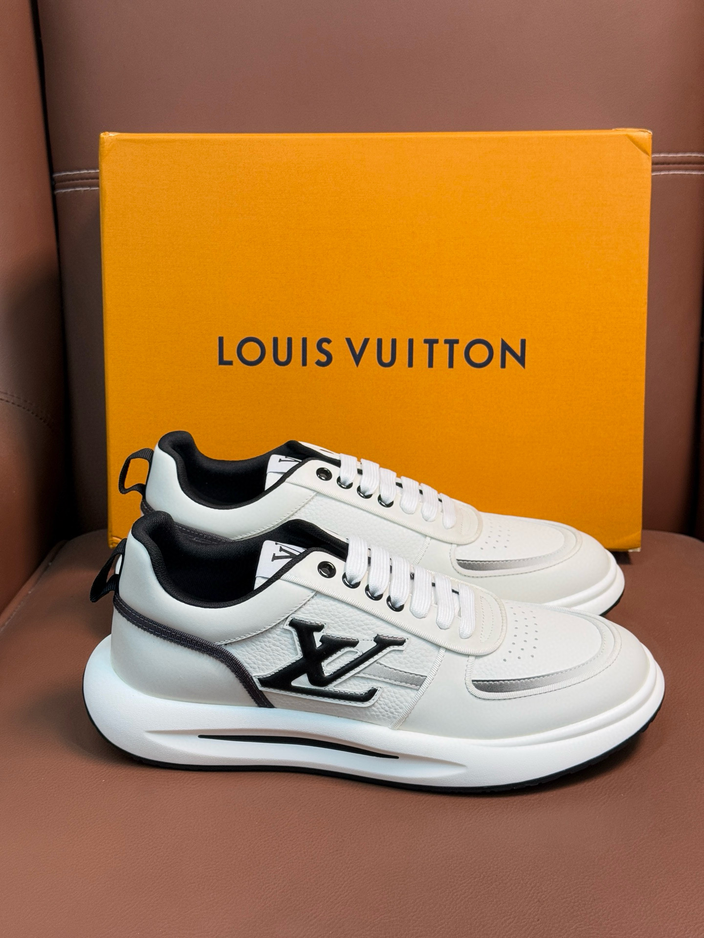 루이비통 남자 신발 운동화 스니커즈