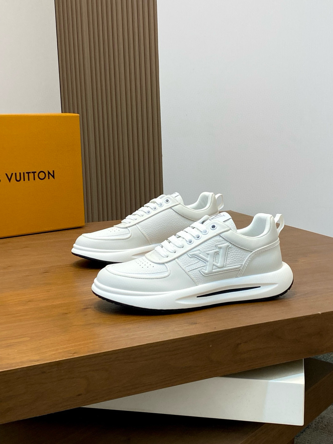 루이비통 남자 신발 운동화 스니커즈