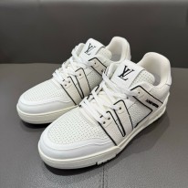 루이비통 트레이너 남자 신발 운동화 스니커즈