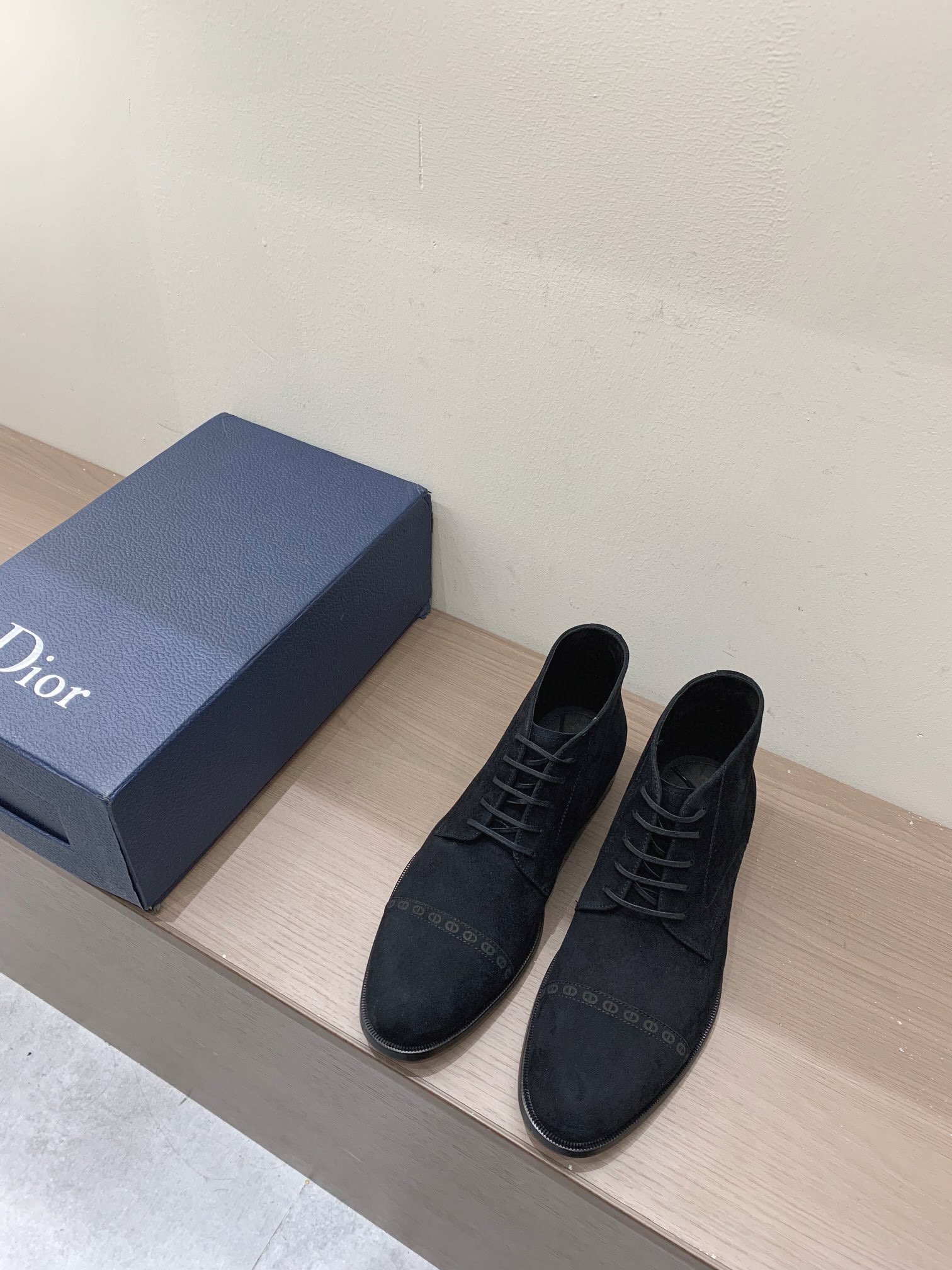 디올 남자 부츠