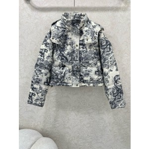 디올 여자 패딩