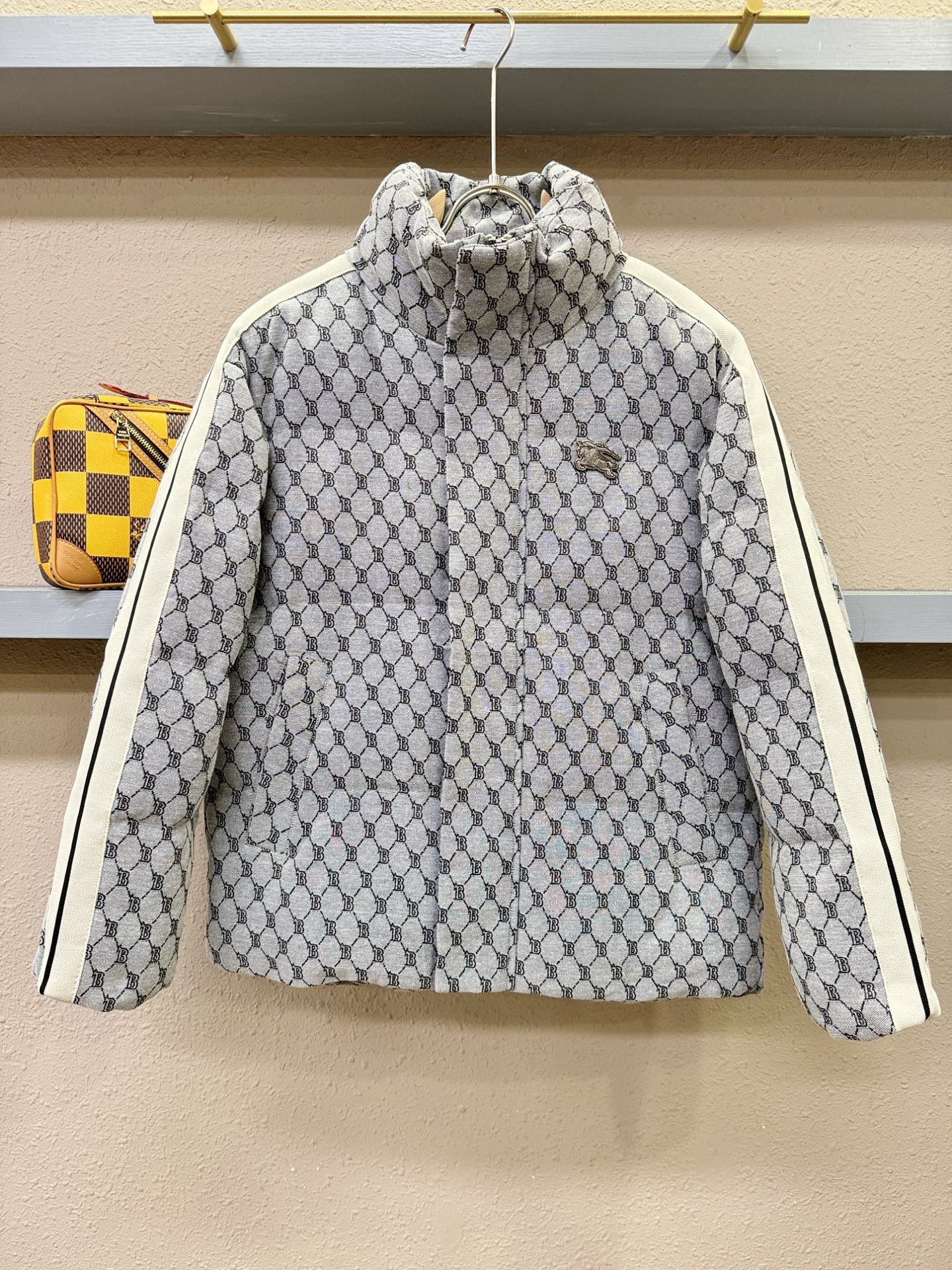 버버리 남자 패딩