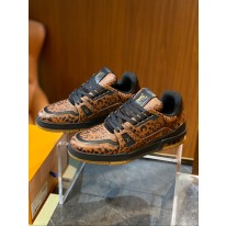 루이비통 트레이너 남자 신발 운동화 스니커즈