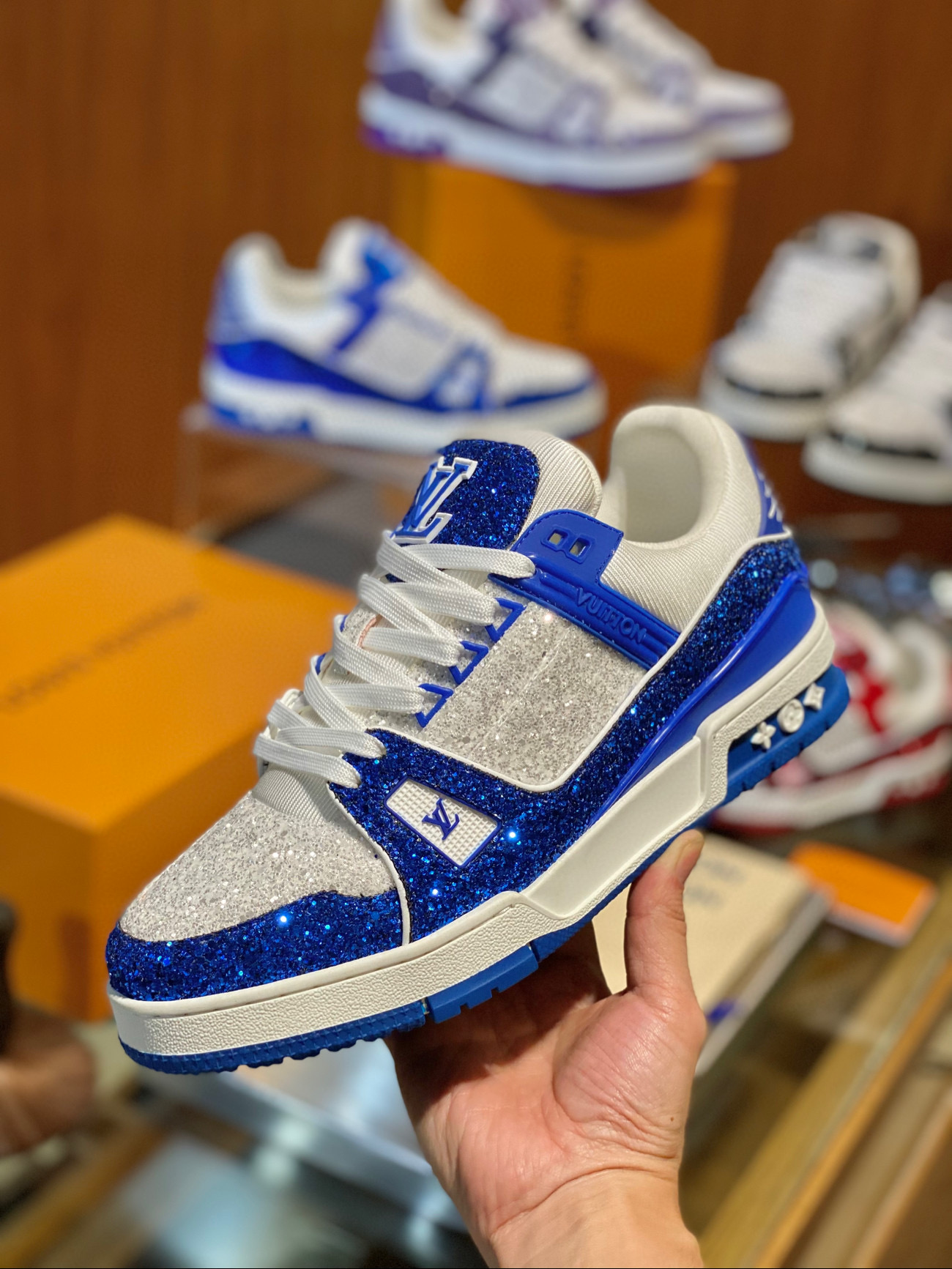 루이비통 트레이너 남녀공용 신발 운동화 스니커즈