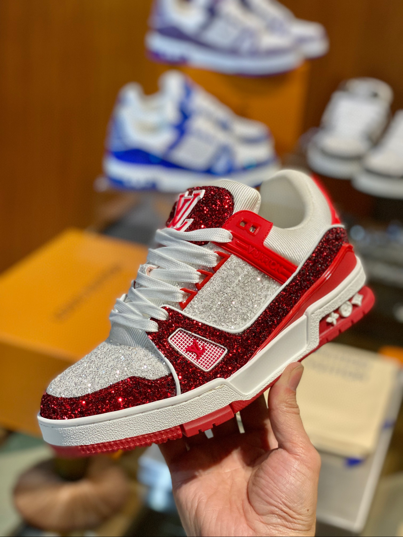 루이비통 트레이너 남녀공용 신발 운동화 스니커즈