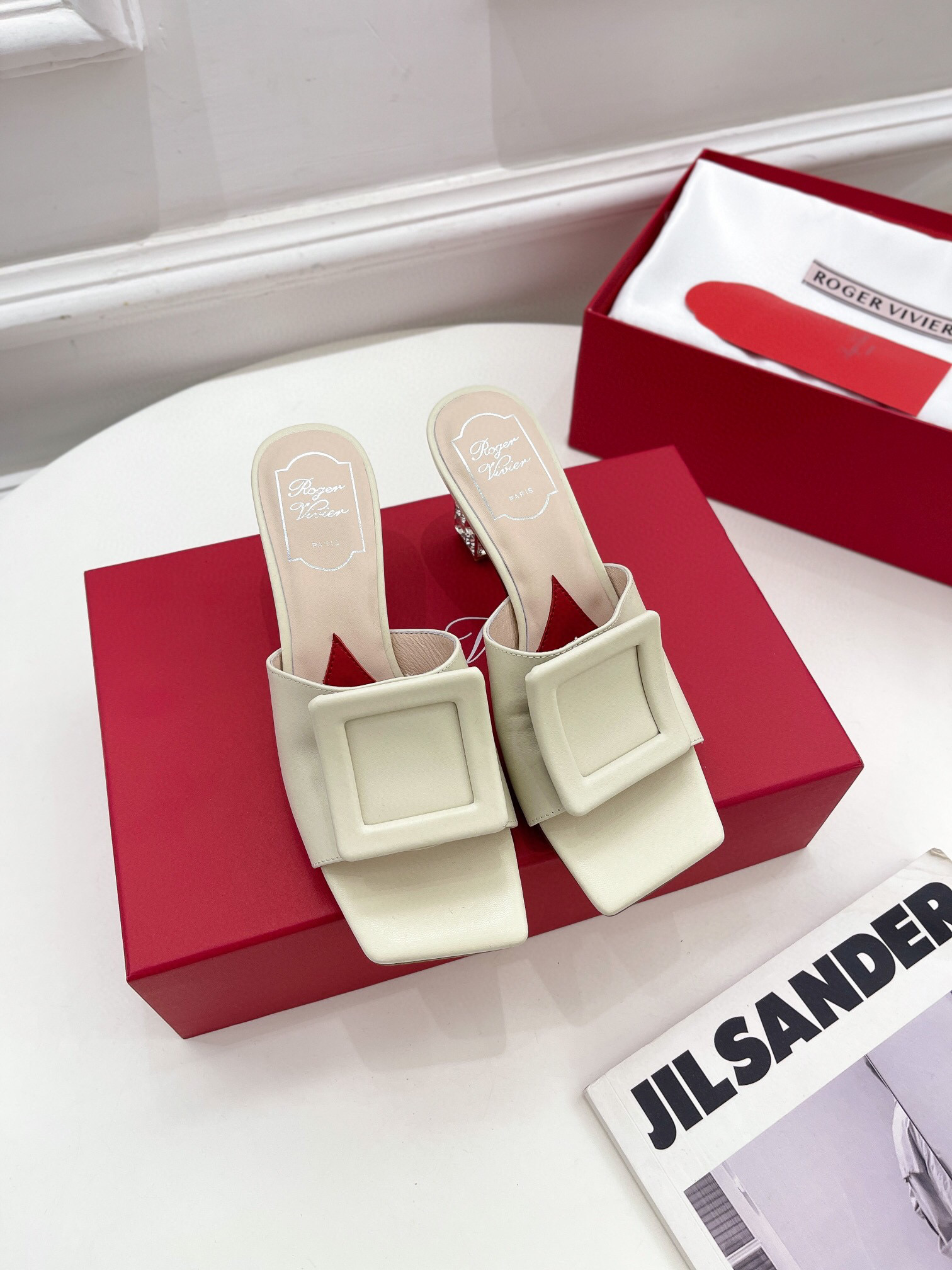 로저비비에 7cm 여자 슬리퍼