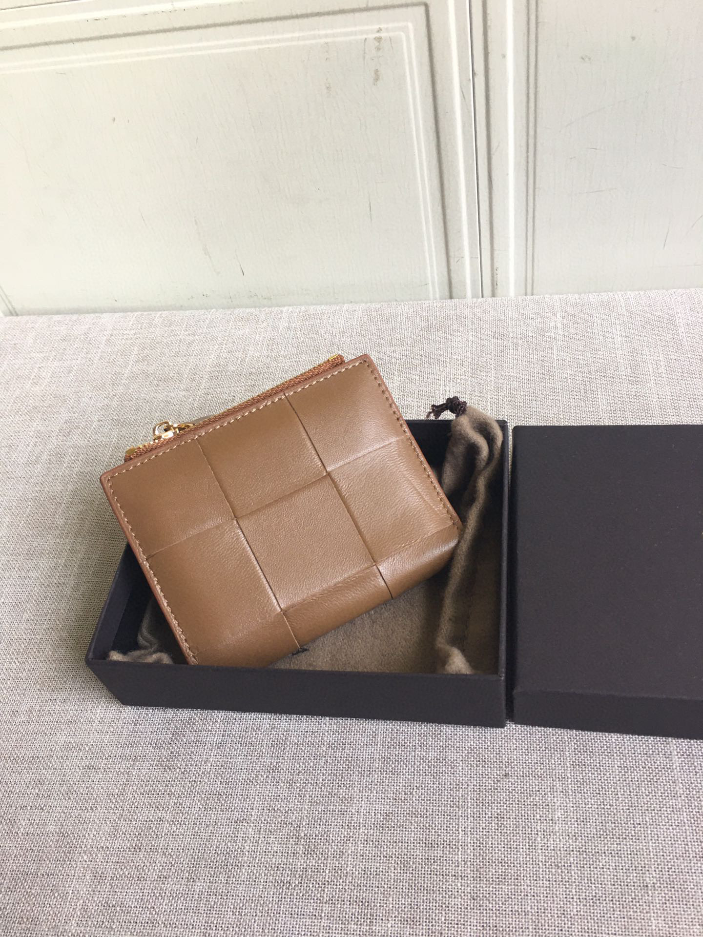 보테가베네타 남녀공용 지갑