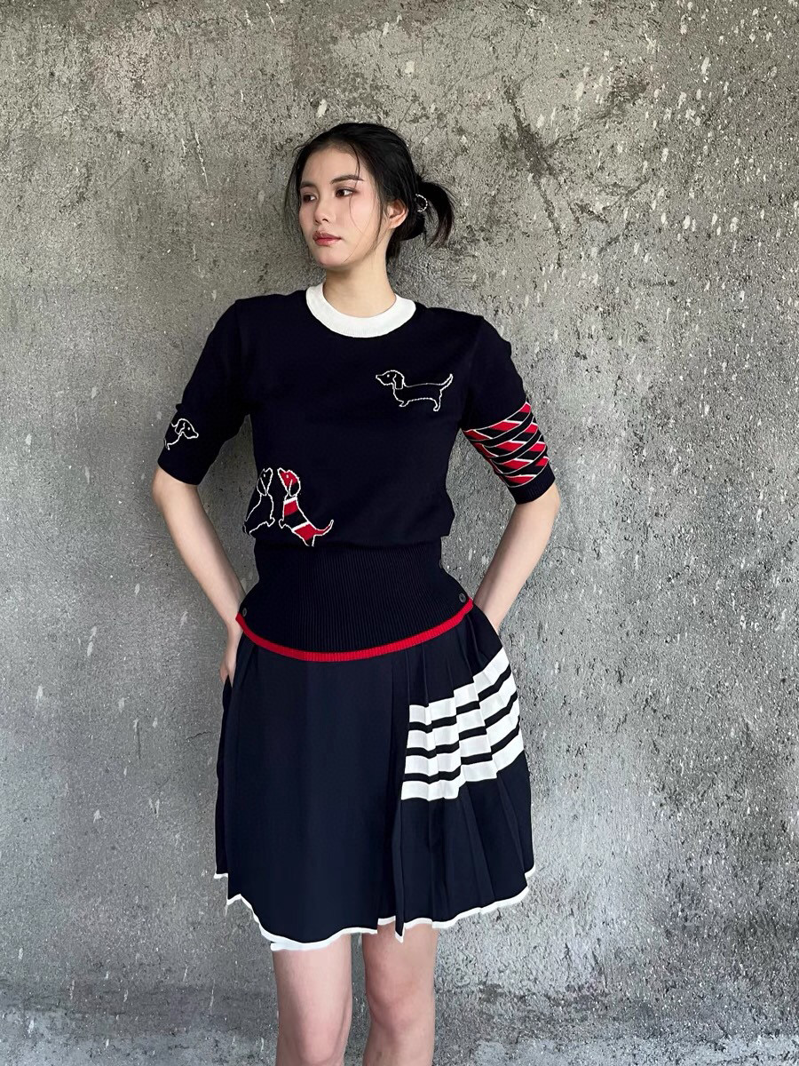 톰브라운 여자 치마