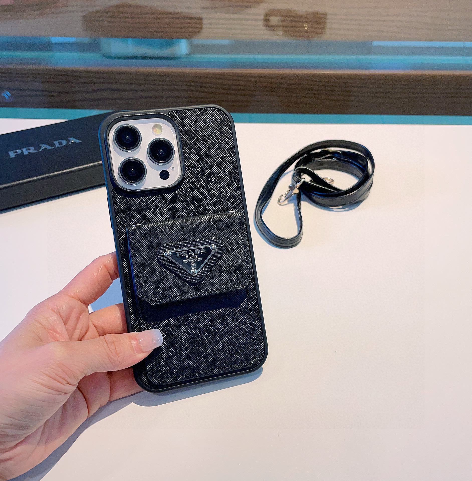 프라다 아이폰 핸드폰 케이스