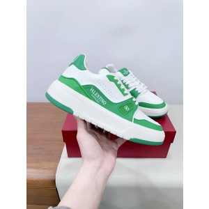 발렌티노 남녀공용 스니커즈 신발 운동화