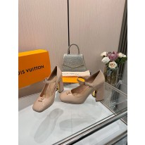 루이비통 여자 구두 8.5cm