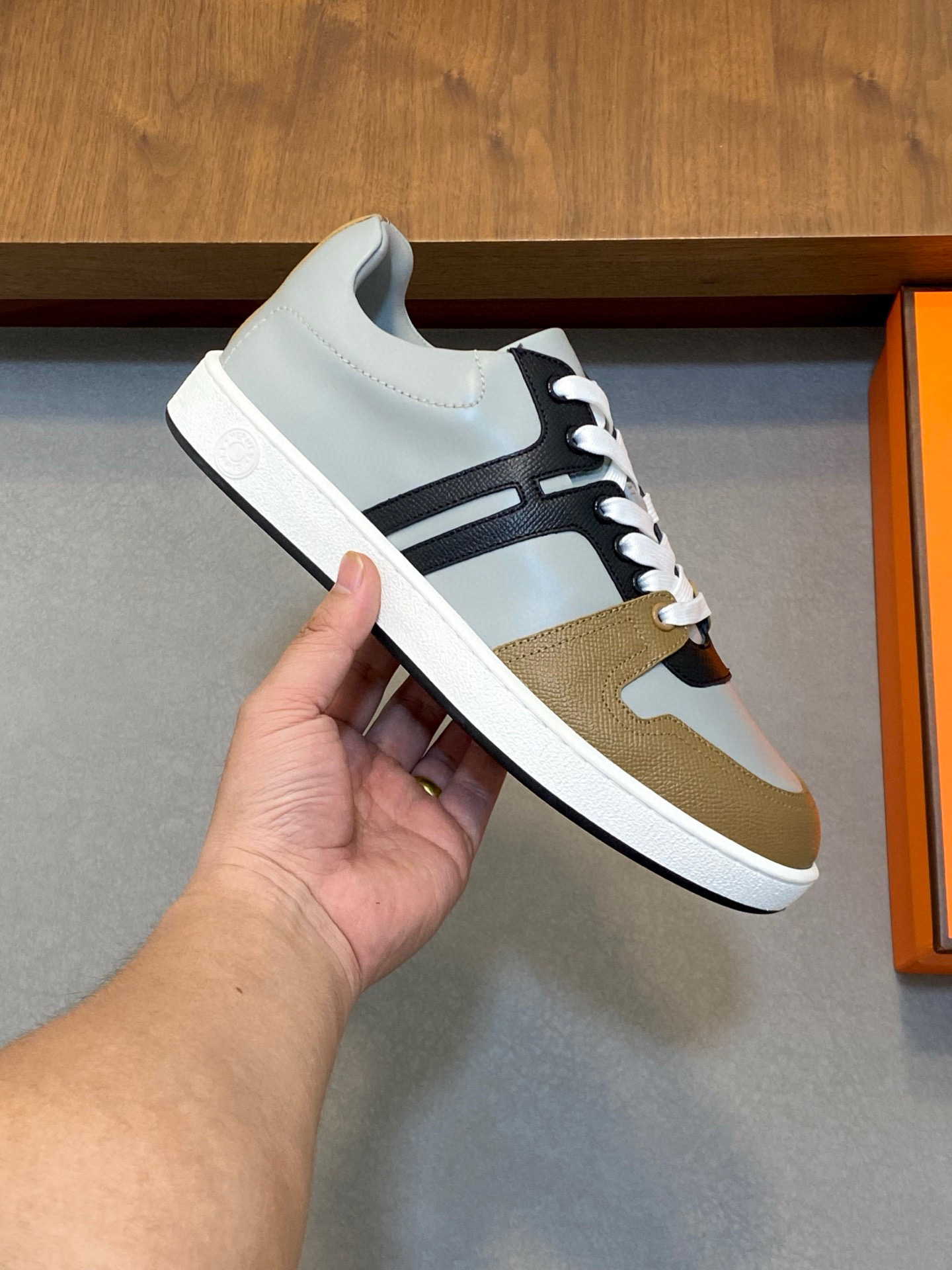 에르메스 남자 신발 운동화 스니커즈