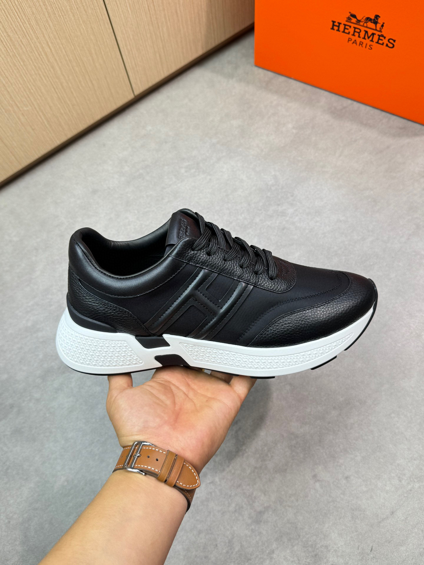 에르메스 남자 신발 운동화 스니커즈