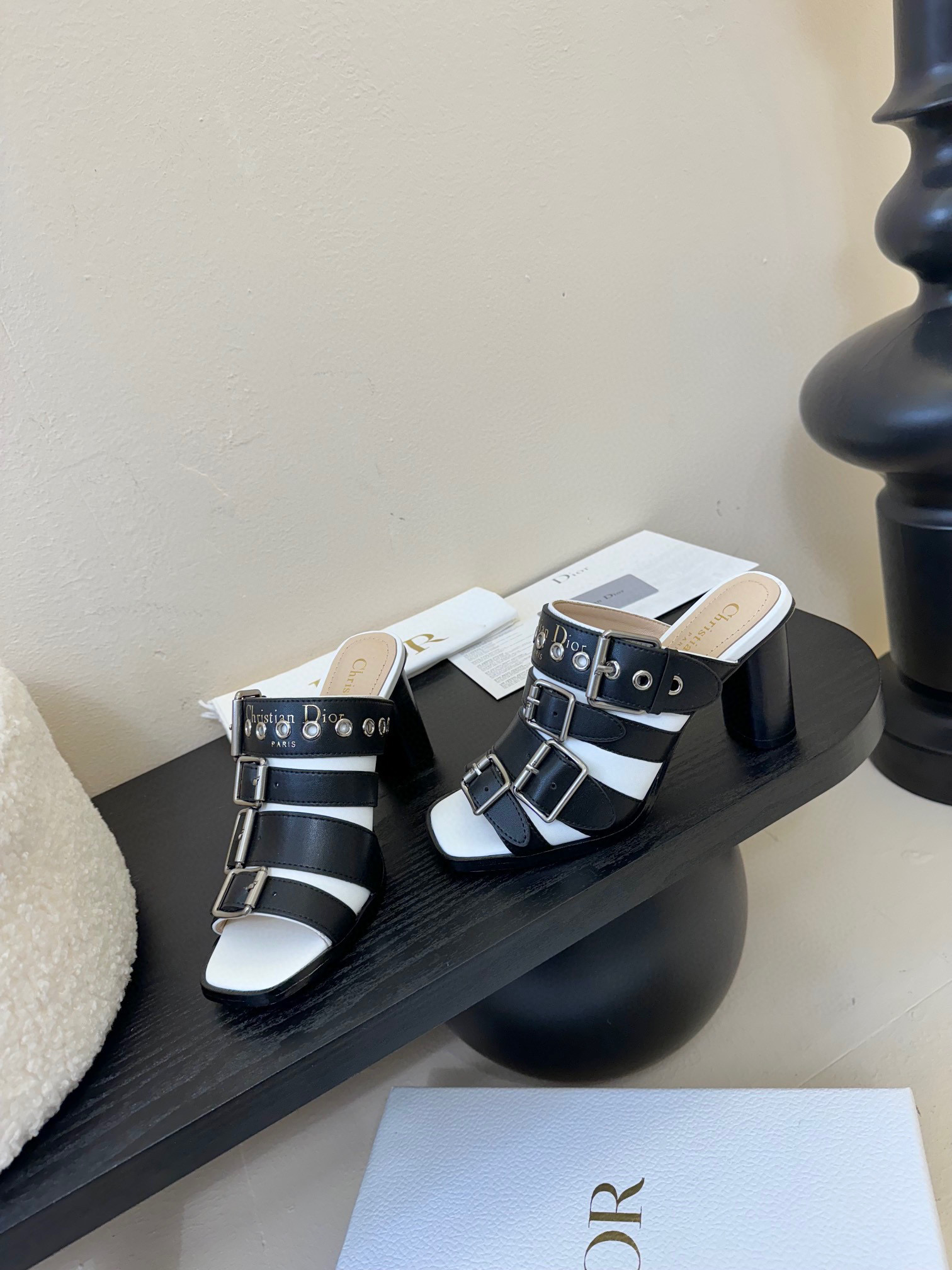 디올 여자 슬리퍼 7.5cm