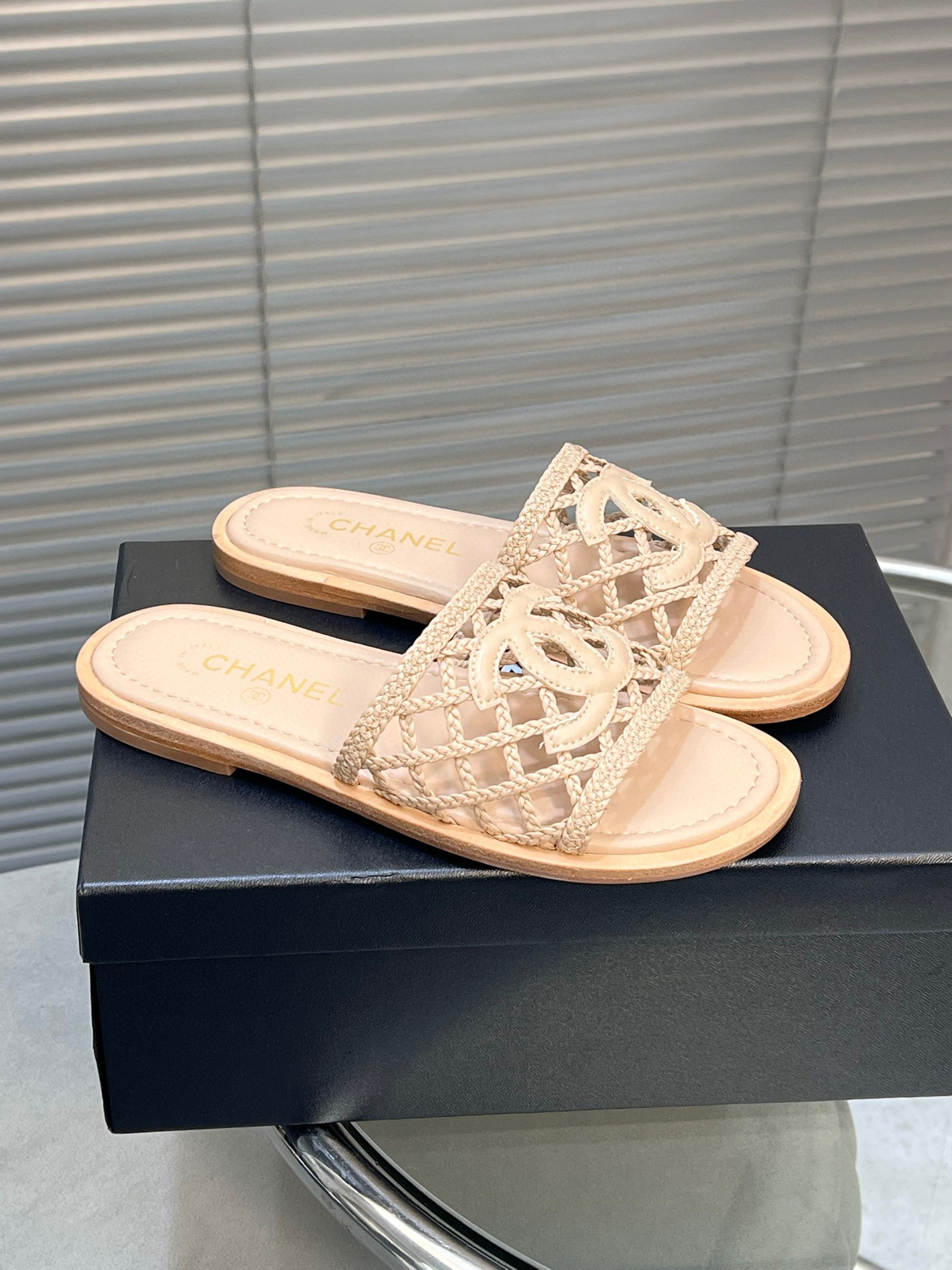 샤넬 여자 슬리퍼