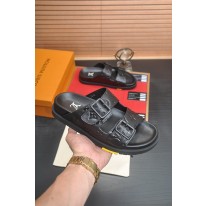 루이비통 남자 슬리퍼