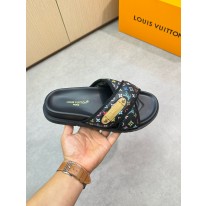 루이비통 남자 슬리퍼