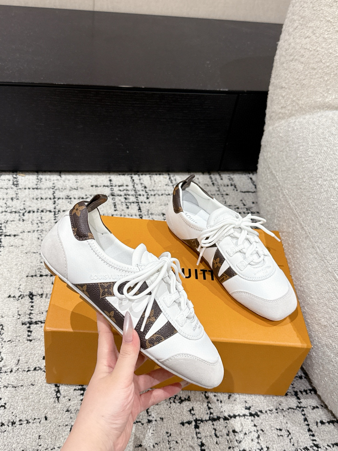 루이비통 1.5cm 남녀공용 신발 운동화 스니커즈