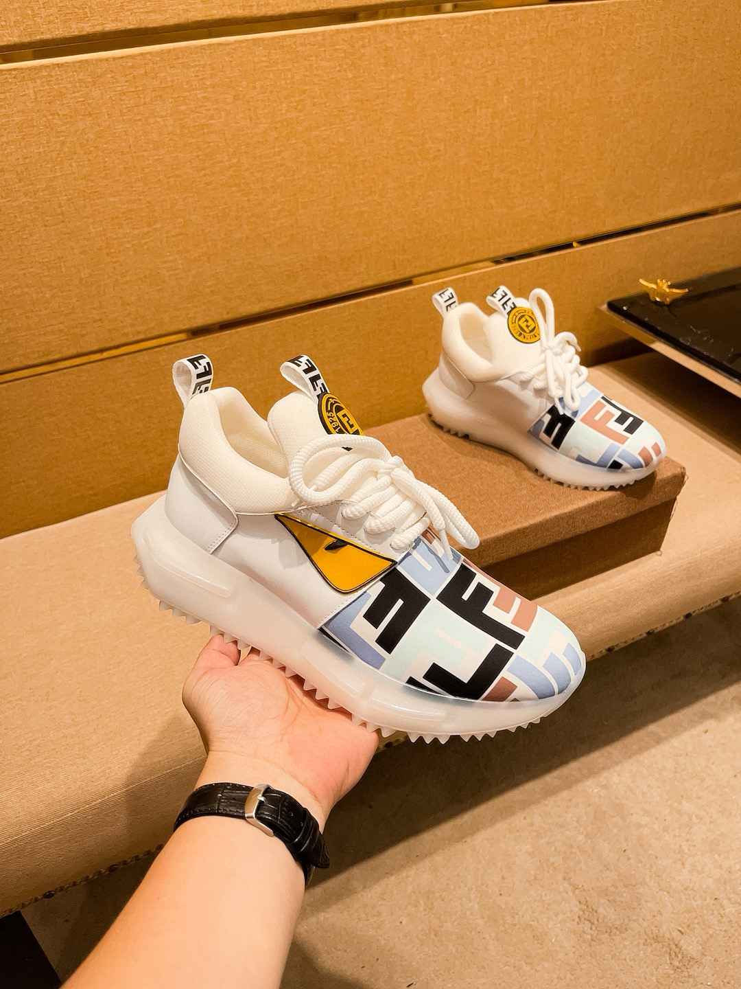 펜디 남자신발 운동화 스니커즈