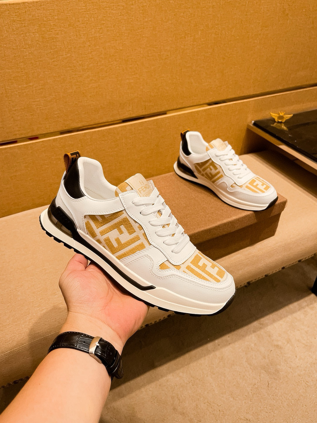 펜디 남자신발 운동화 스니커즈