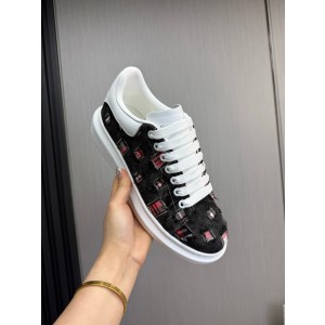 알렉산더 맥퀸 남녀공용 신발 운동화 스니커즈