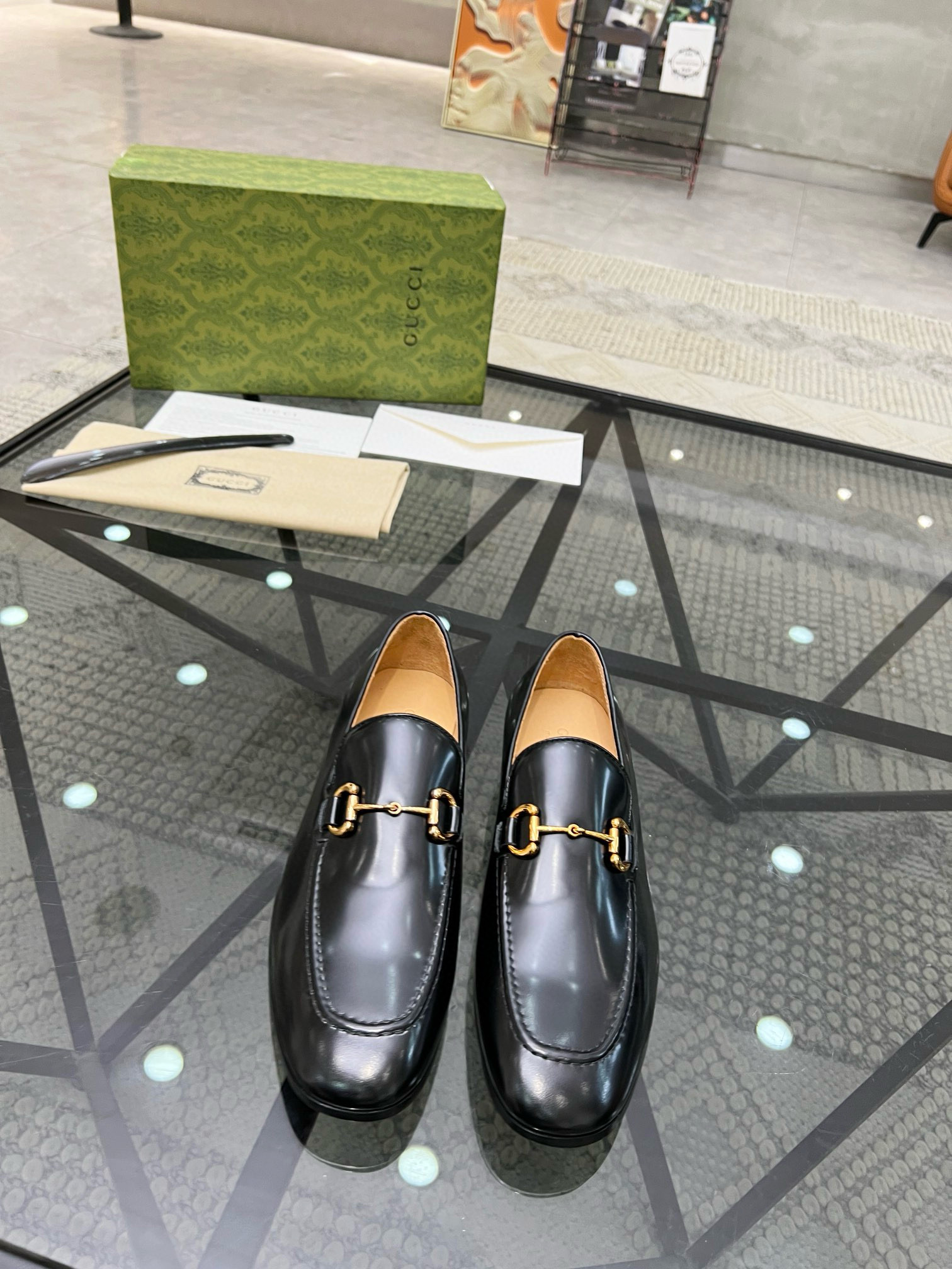 구찌 남자 구두