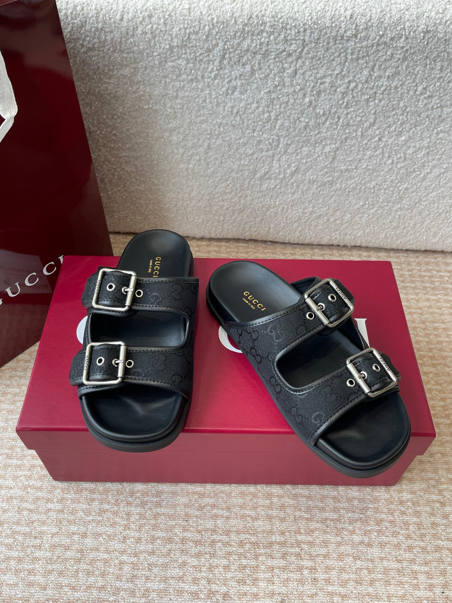 구찌 여자 슬리퍼