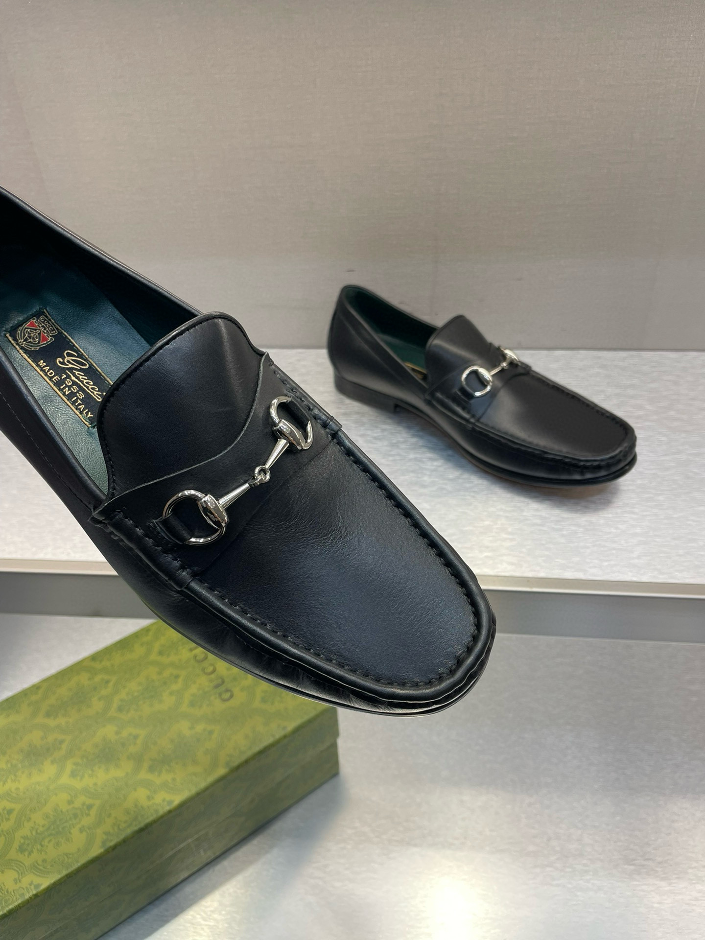 구찌 남자 구두