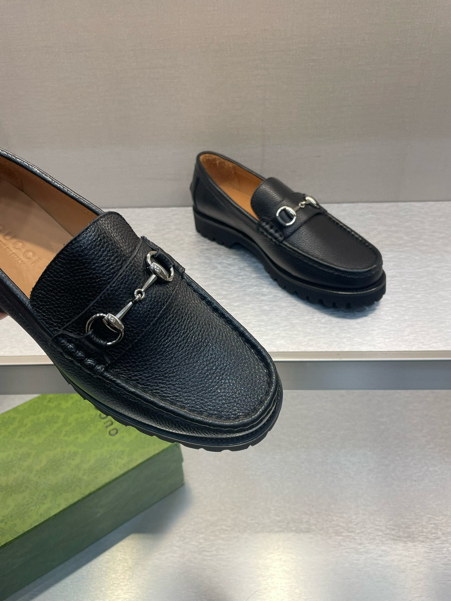 구찌 남자 구두