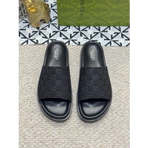 구찌 남자 슬리퍼